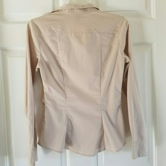 H&M/ ruched button down top - Picture 4 of 4